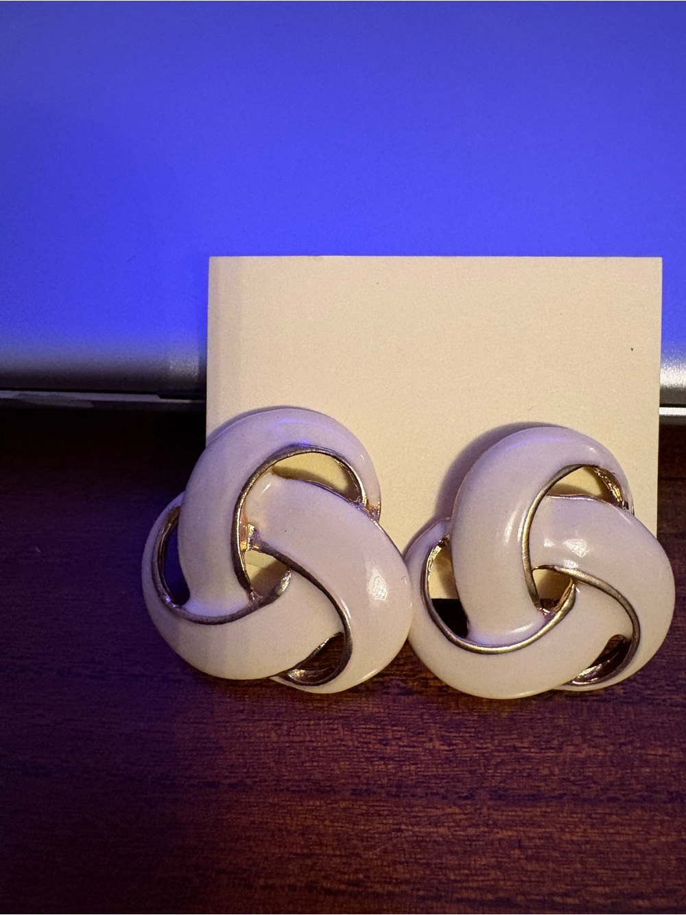 Cream and Gold Round Knot Clip Earrings